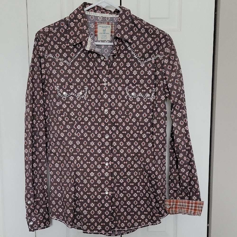 Vintage-Inspired Women's Button-Down Shirt in Brown Floral
